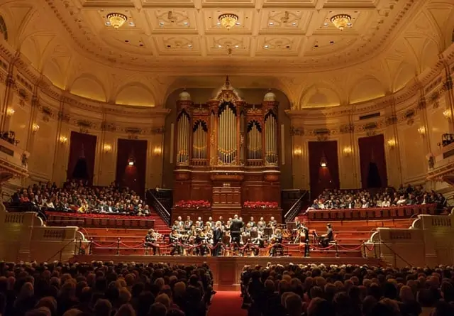 Concertgebouw: הקונצרטחבאו