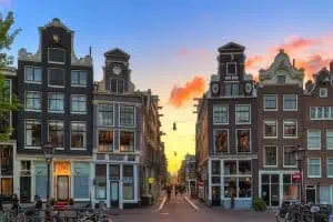 אטרקציות מומלצות במתחם תשעת הרחובות באמסטרדם